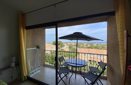 Marine de Saint Ambroggio Apartment | Monte e Mare residence, sea and sunset views, walking distance to the beach