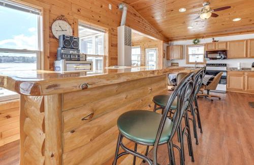 Montello House | Montello Cabin on Buffalo Lake with Dock and Fire Pit!