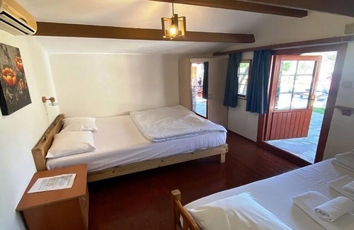 Uzunyurt Hotel | Montenegro Motel