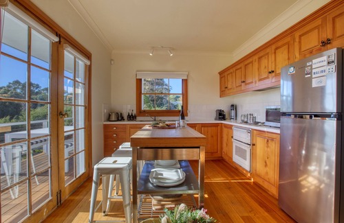 Binalong Bay House | Montery By of Fires
