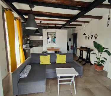 Montecalvario Apartment | Montesanto 77 casa panoramica al centro storico