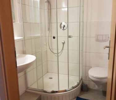 Geislingen an der Steige Apartment | Monteurdoppelzimmer mit Küche, Bad