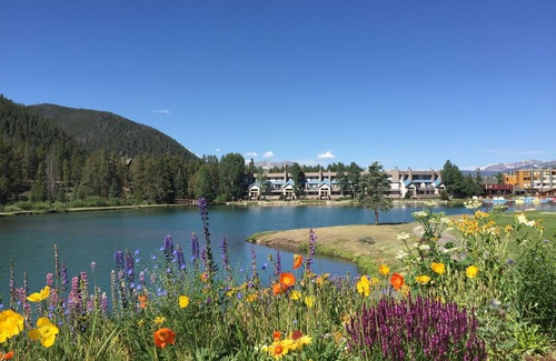 Lakeside Village Condo | Montezuma 1771 by SummitCove Vacation Lodging