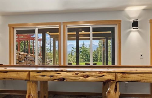 Ronald House | Month in the Mountains for the Price of a Week