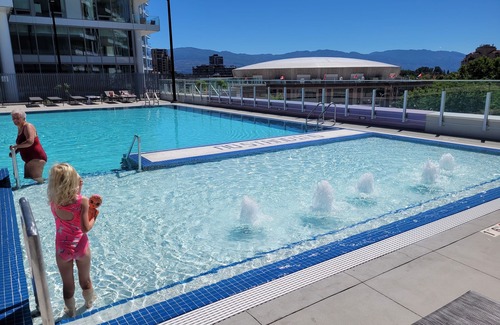 Cultural District House | Monthly Rates Negotiable $. 2 Pools/HT/Gym/Pets OK. Luxury Condo @ One Water