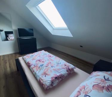 Dormagen House | Montihaus Gäste & Monteurzimmer