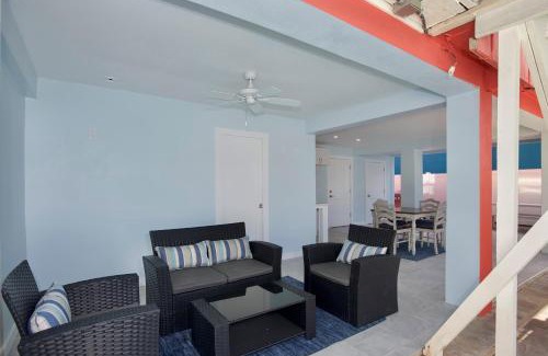 Mid Island House | Montishello on Jefferson by Sun Palace Vacations