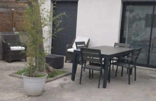 Les Cevennes House | Montpellier house with patio - 15 minutes from the beach