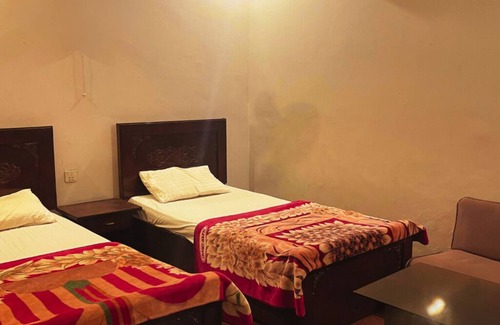 Faisalabad Hotel | Moon Hotel