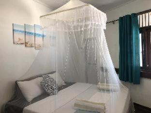 Nilaveli House | Moon Isle Beach Bungalow