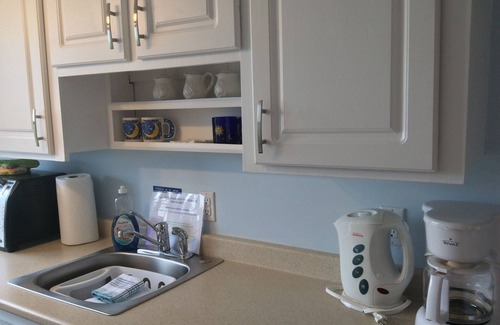 East Lawrencetown House | Moonlight Beach Suites