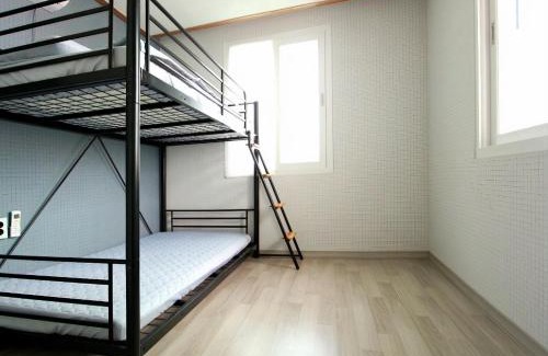 Mokpo House | Moonlight Hill Guesthouse