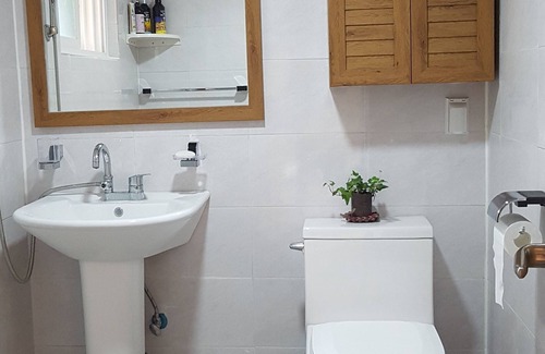 Cheongsong House | Moonlight House