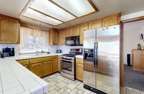 Upper Moonridge House | Moonridge Alameda #570