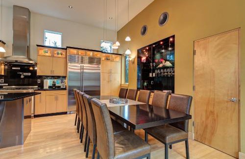 Breckenridge Heights House | Moonstone Modern by Great Western Lodging