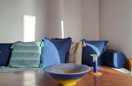 Kokinos Pirgos Apartment | Moonstone Seafront Suite