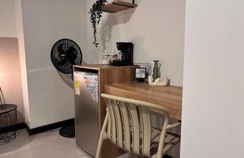 Villa Hermosa Apartment | Moore 45