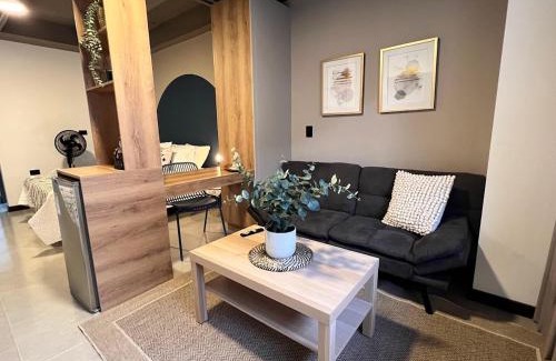 Villa Hermosa Apartment | Moore 45