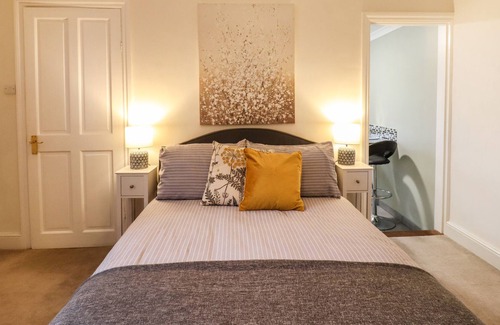 Bray on Thames Apartment | MOORFIELD TERRACE in Maidenhead