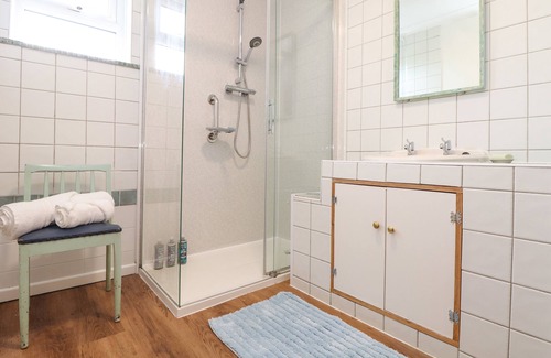 Penryn House | MOORSTONE, family friendly, with open fire in Mabe