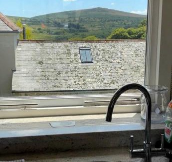 Newton Abbot House | Moorview Retreat, Dartmoor