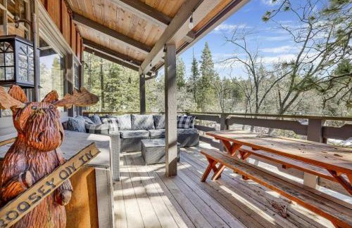 Moonridge House | Moose Mountain Manor Big Bear~ Hot Tub~Central~BBQ~