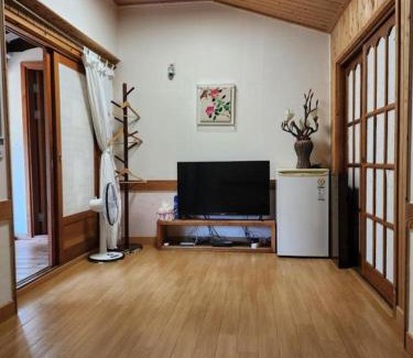 Jeonju House | Moran Guesthouse