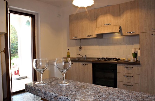 Sorico Apartment | Moretta garden holiday flat on the lake