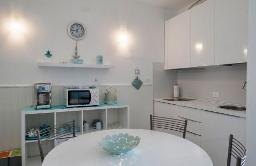 Lugana Apartment | Moretto 10 - con piscina e WiFi