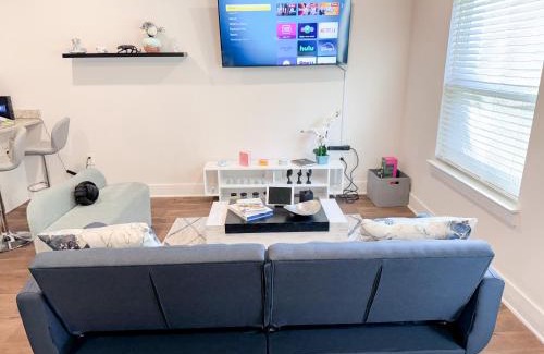 Pine Forest Apartment | morii - townhome with pool