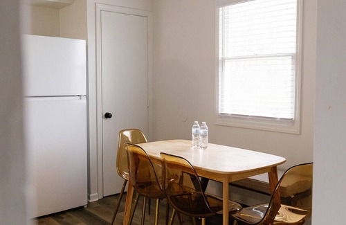 Berea Apartment | "Morning View 2" Cozy Modern Stay - College/Hiking