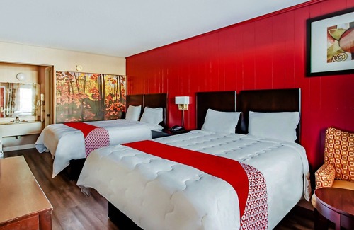 Ridgeland Hotel | Morris Center: Battle of Honey Hill Exhibit! 2 Great Units with Free Parking