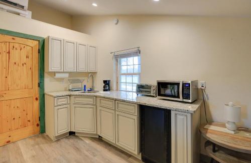 Fellowship Apartment | Morriston Studio 13 Mi to World Equestrian Center