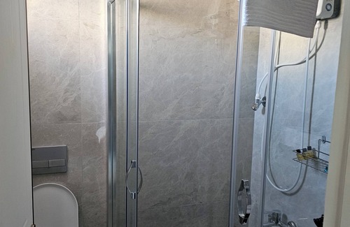 Artikli Hotel | Mose Restoran Motel Beach