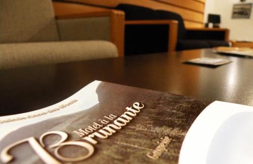 Sainte-Anne-des-Monts Hotel | Motel à la Brunante