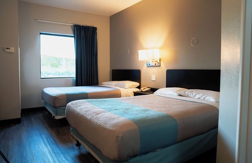 Caseyville Hotel | Motel 6 Caseyville, IL - Caseyville Il