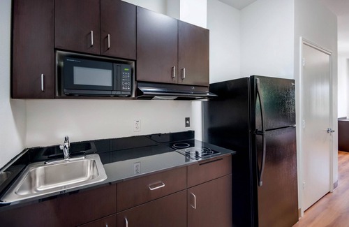 Channelview Hotel | Motel 6 Channelview, TX