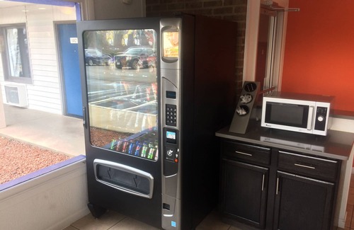 Hillsville Hotel | Motel 6 Hillsville, VA