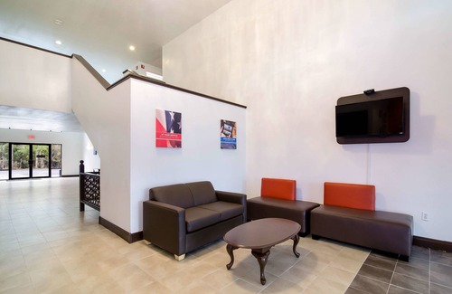 Kreole Hotel | Motel 6 Moss Point, MS