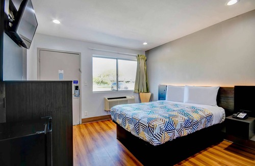 Port Allen Hotel | Motel 6 Port Allen, LA - Baton Rouge