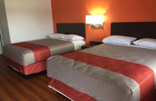 Waco Hotel | Motel 6-Waco, TX