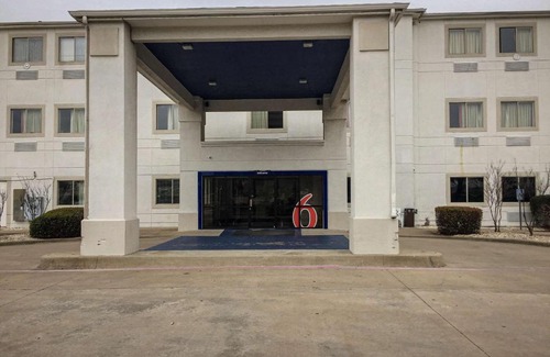 Woodway Hotel | Motel 6-Woodway, TX