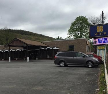 Oneonta Hotel | Motel 88
