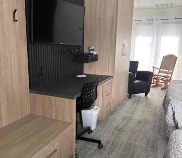 Saint Jean Port Joli Hotel | Motel Blanche d'Haberville