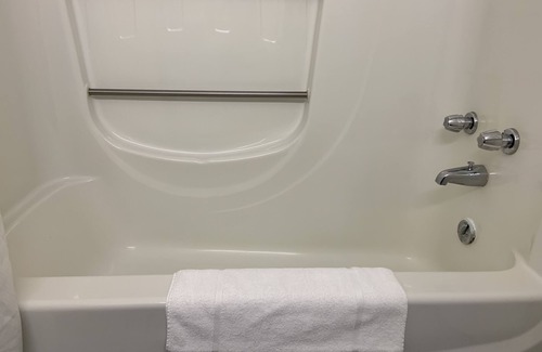 La Vallee-du-Richelieu Regional County Municipality Hotel | Motel Le Transit