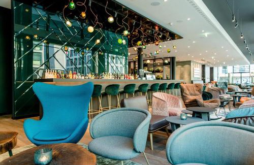 Hauptbahnhof Hotel | Motel One Stuttgart-Hauptbahnhof