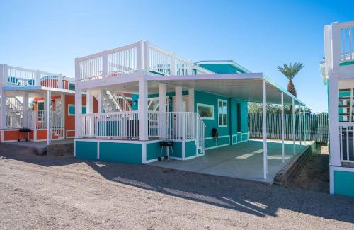 Parker Strip House | Motorboat Inn at Road Runner Resort