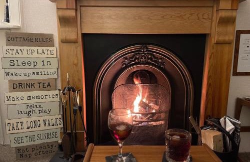 Pitlochry House | Moulin Cottage