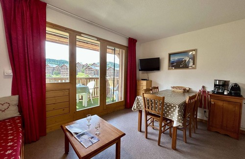 Saint-Etienne-en-Devoluy Apartment | Mountain Apartment - 6 People - Le Dévoluy