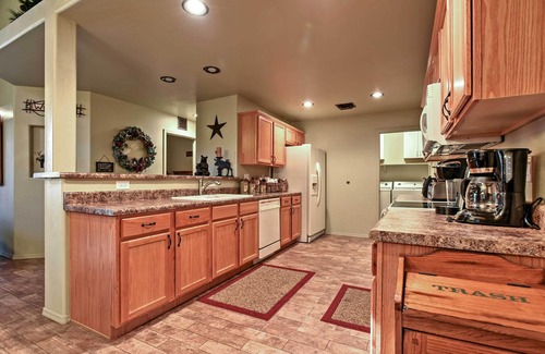 Pinetop Cabin | Mountain Cabin Retreat w/Game Room, Patio & Views